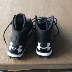 UnderArmour Football Cleats